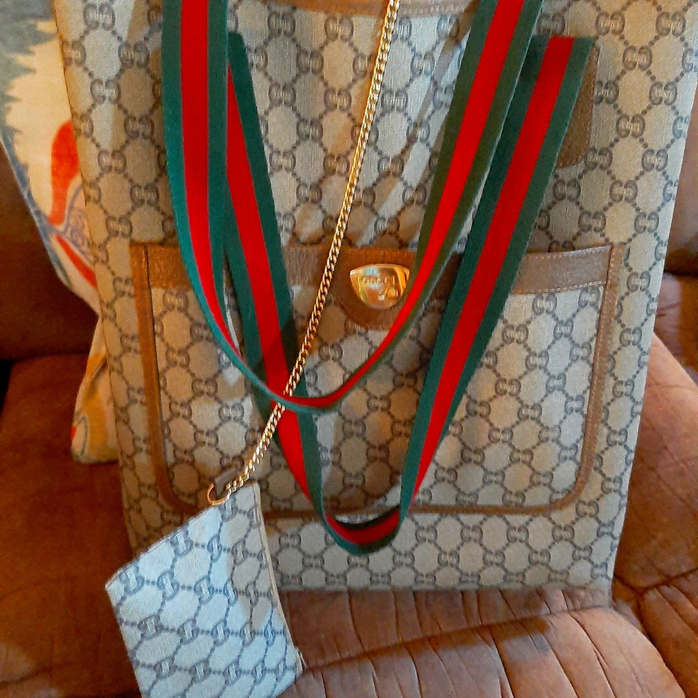 Gucci GG plus tote authentic